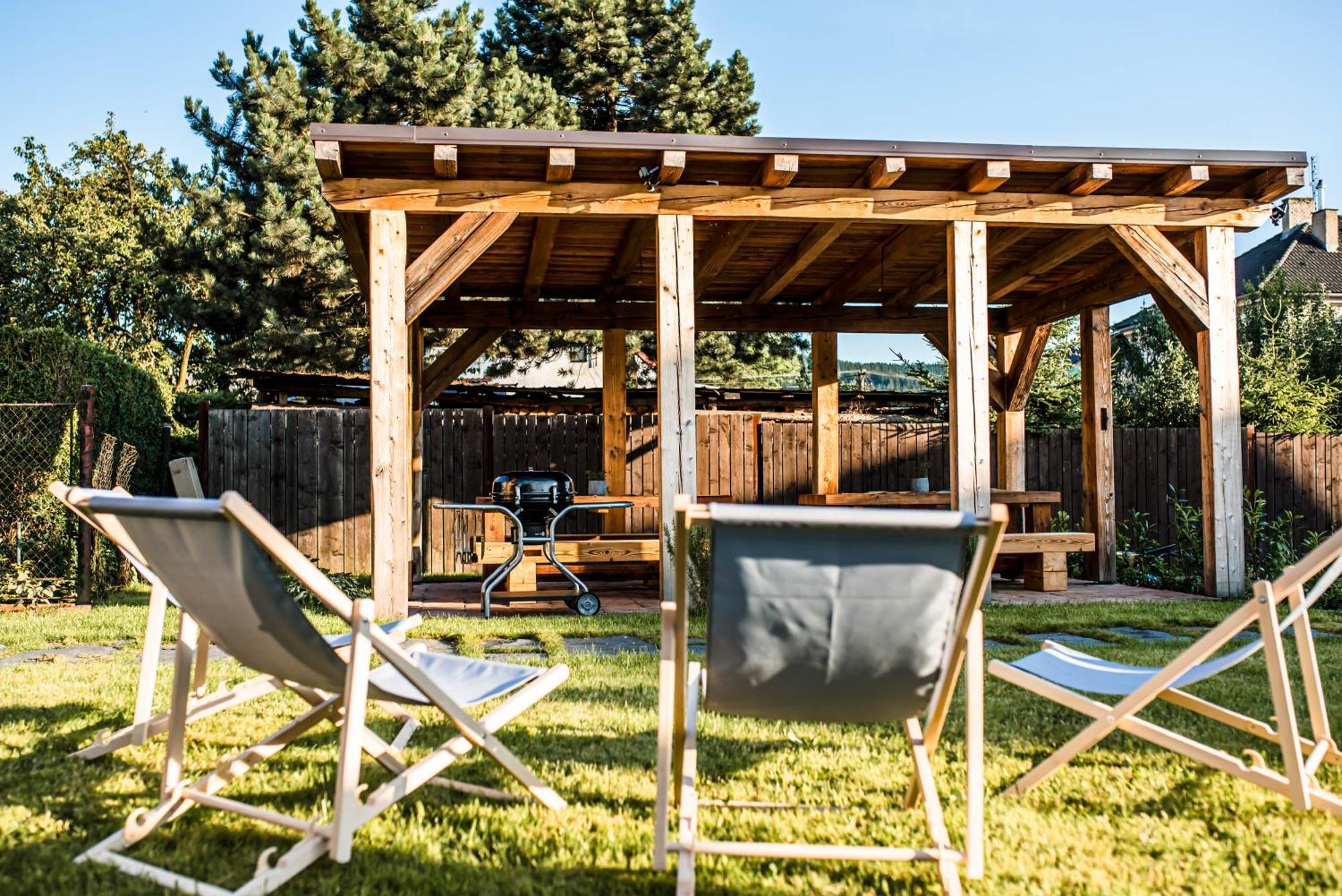 Apartmany Zeme Nove Mesto pod Smrkem Exterior foto